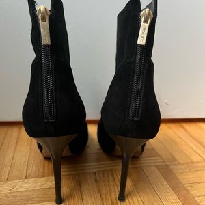 JIMMY CHOO LIKE NEW STILETTO BOOTS 38